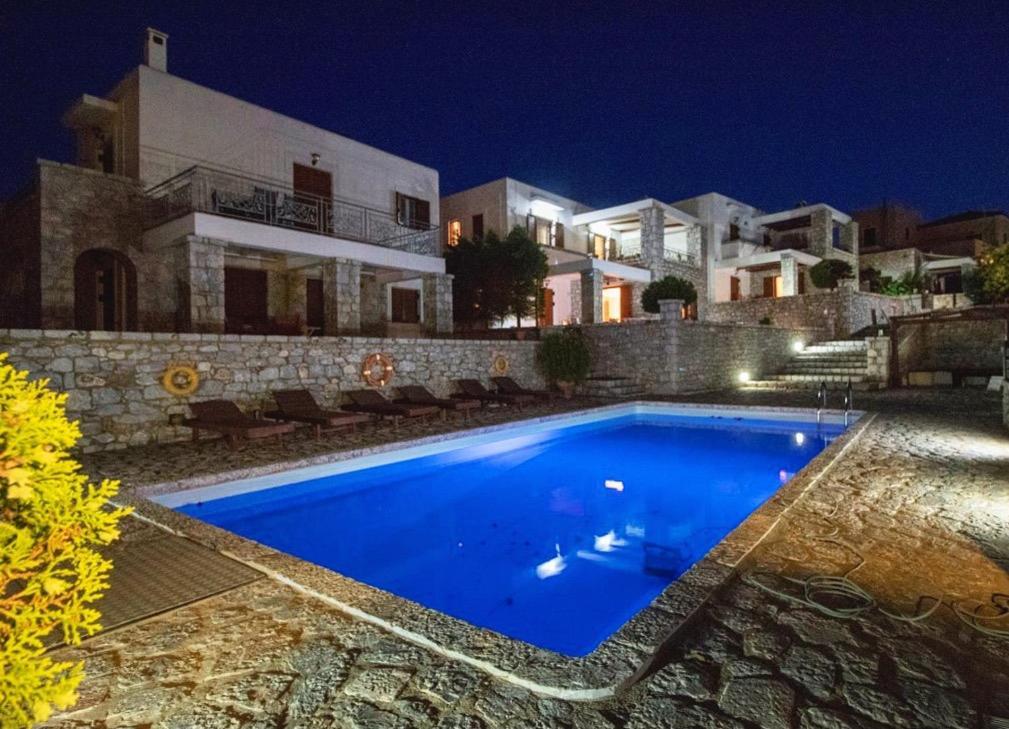 Malvazios Villas #7 Гитион Экстерьер фото