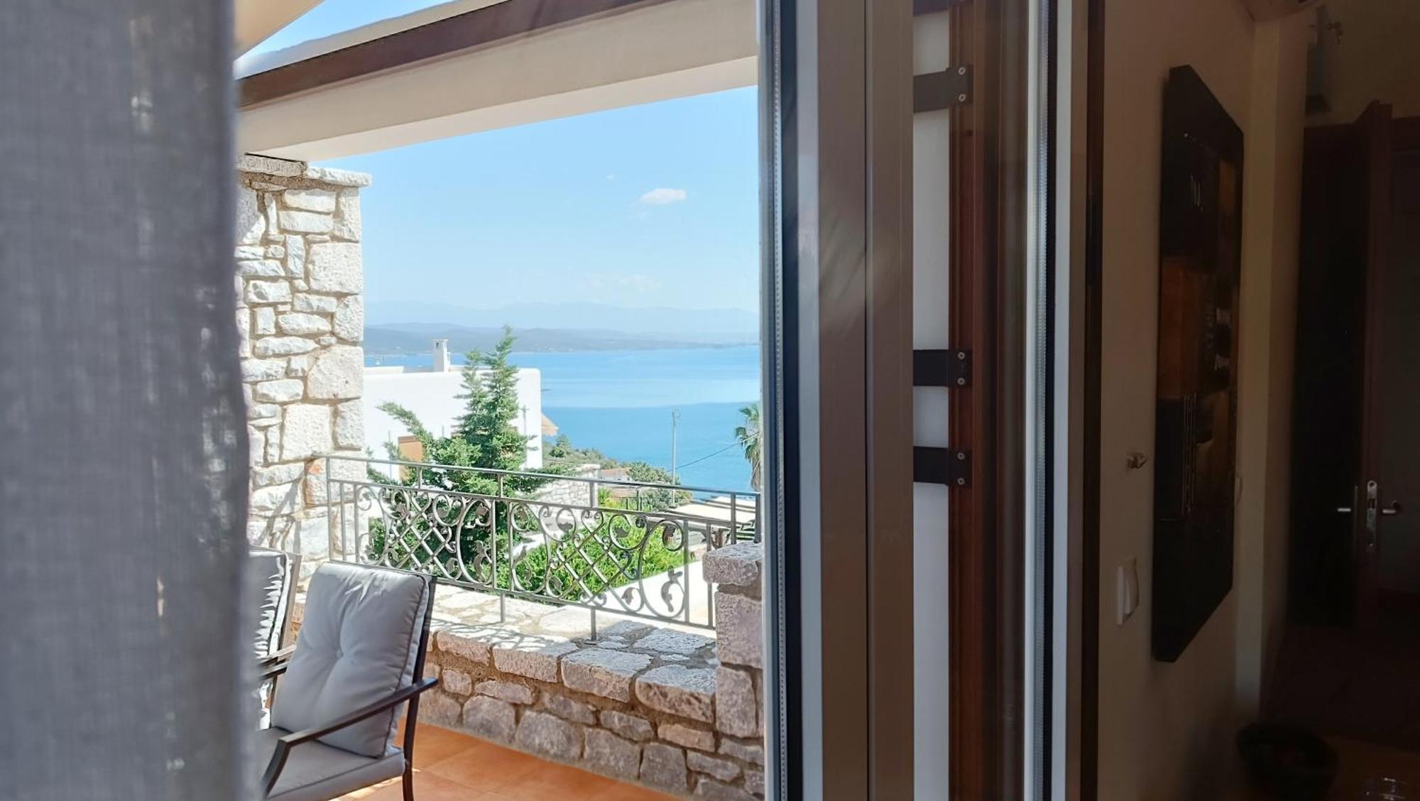 Malvazios Villas #7 Гитион Экстерьер фото
